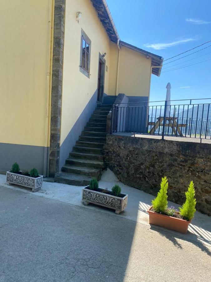 Casa Ezequiel Villa Trevías Екстериор снимка